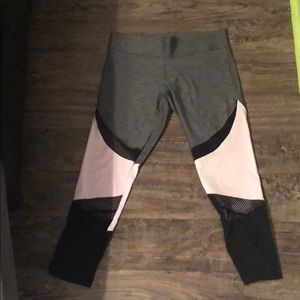 Victoria’s Secret pink ultimate yogas size medium.